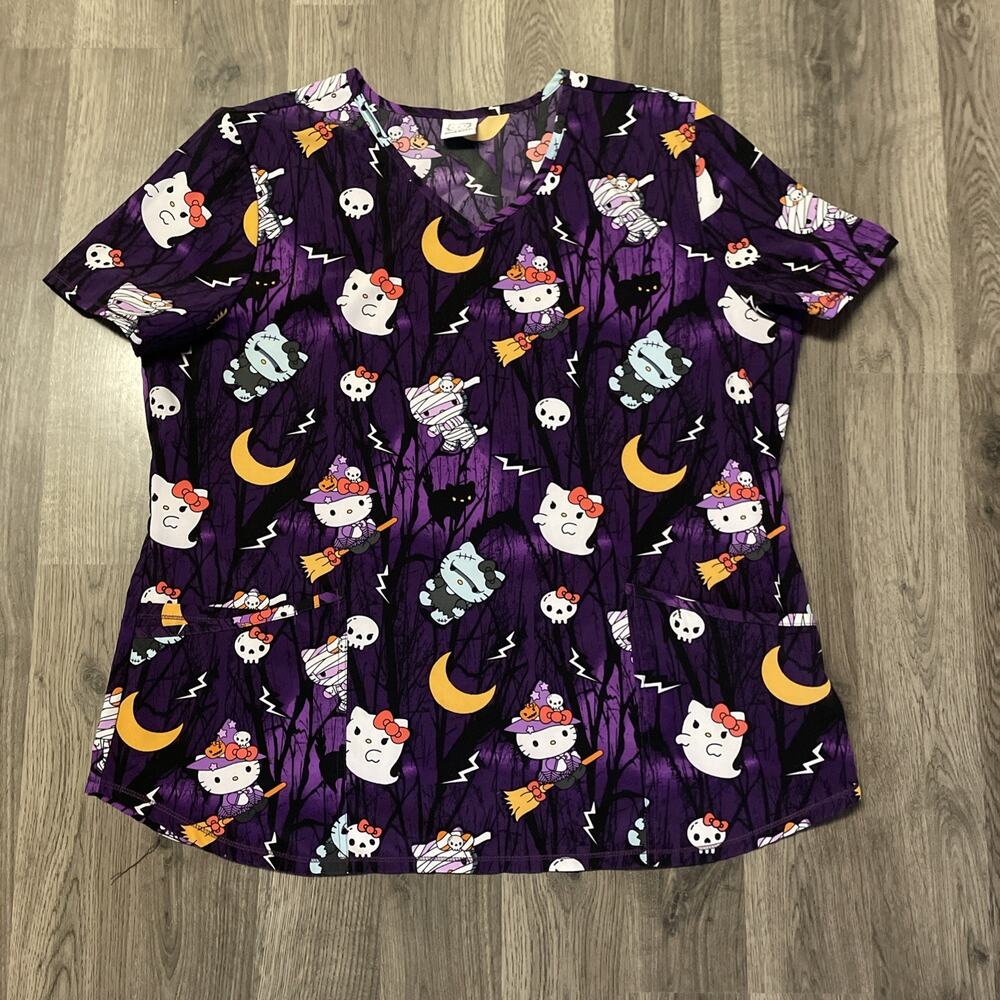 Hello Kitty Scrub Top Womans 2X , 4-Way Performance Stretch Halloween Purple